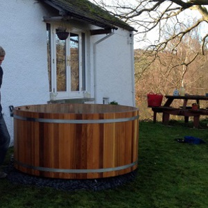 Delivery, base-preparation and set-up in less than three hours; Cumbria, November 2013